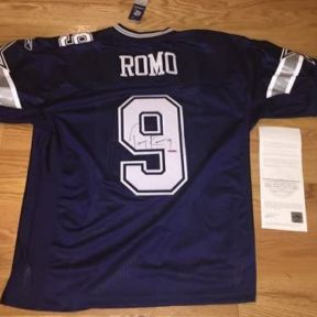 Tony Romo Signed Jersey